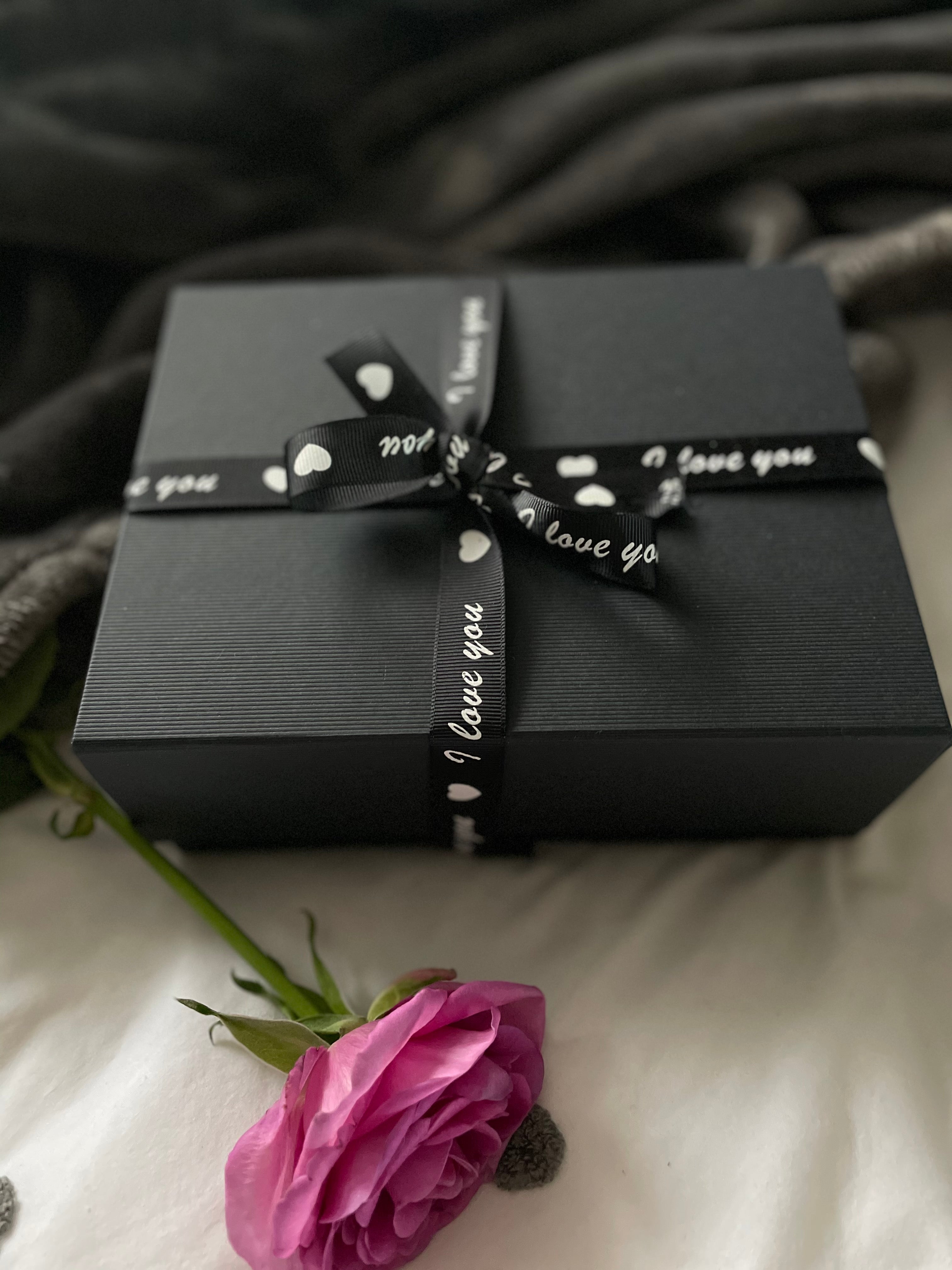 Valentine Gift Box image 1